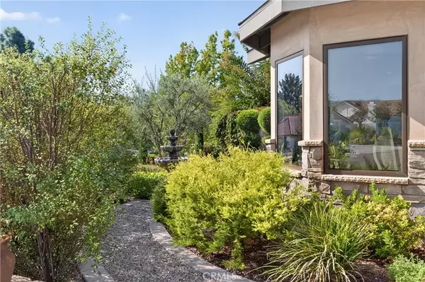 Yorba Linda, CA 92887,5505 Calle Vista Linda