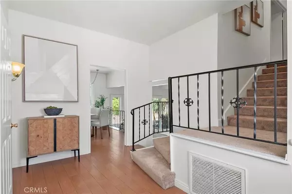 Orange, CA 92869,700 Yorba