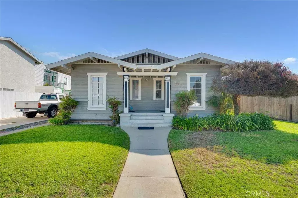 Long Beach, CA 90804,926 Newport Avenue #1