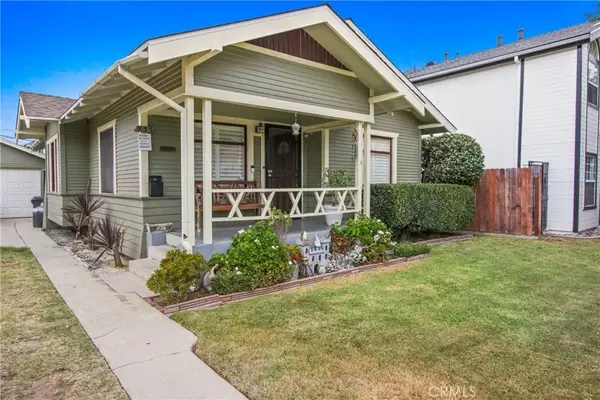 735 Newport Avenue, Long Beach, CA 90804