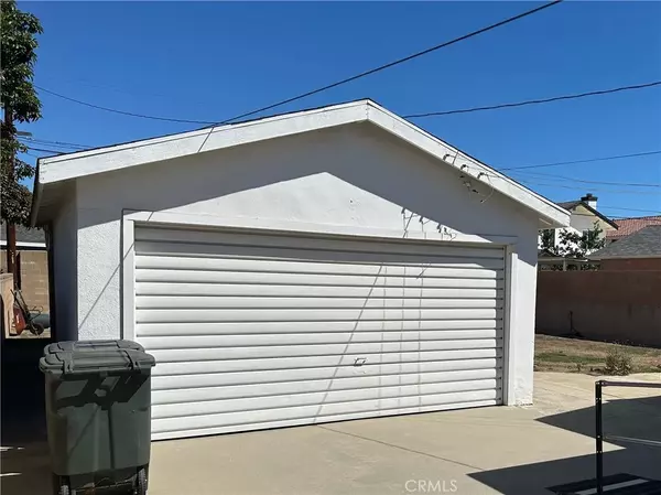 Lakewood, CA 90712,6054 Whitewood Avenue