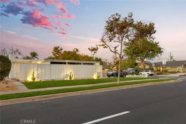 Rossmoor, CA 90720,3391 Rossmoor Way