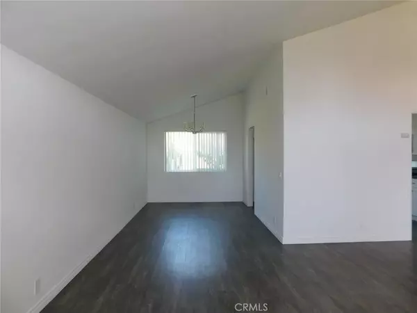 Westminster, CA 92683,8451 Greasewood Cir