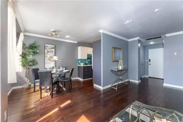Long Beach, CA 90802,100 Atlantic #902
