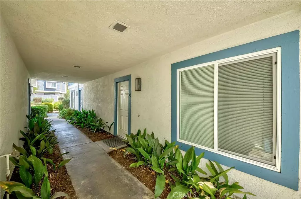 Diamond Bar, CA 91765,24161 High Knob #c