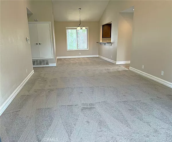 545 S Ranch View #97, Anaheim Hills, CA 92807