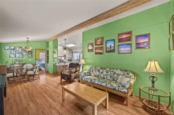 Huntington Beach, CA 92647,17261 GOTHARD #50