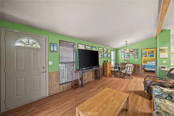 Huntington Beach, CA 92647,17261 GOTHARD #50