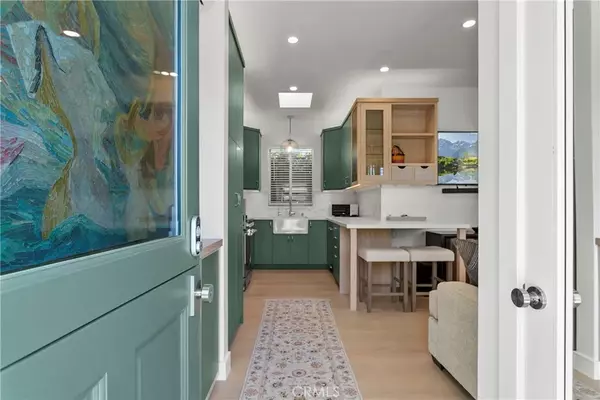 Corona Del Mar, CA 92625,418 Angelita Drive