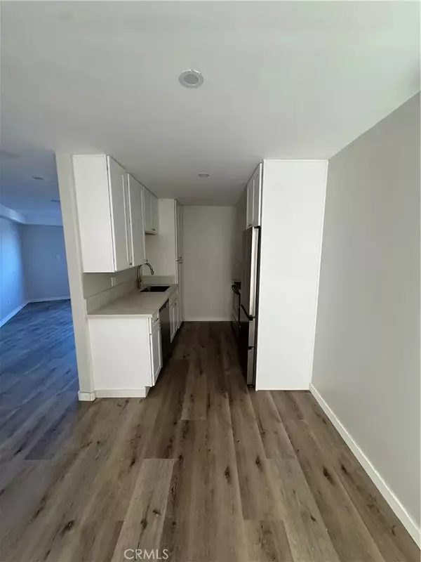San Diego, CA 92111,6679 Linda Vista Road #43