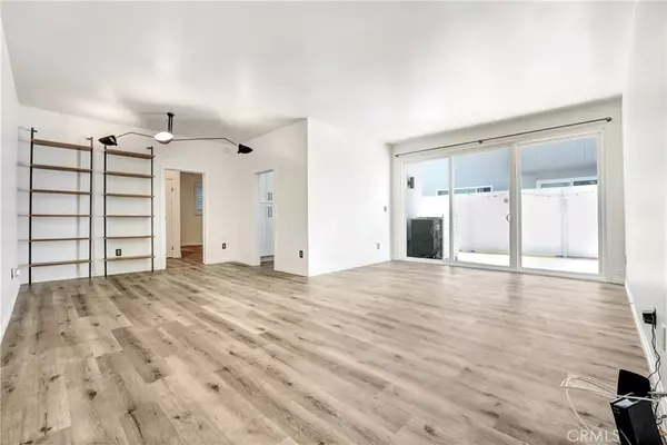Culver City, CA 90230,6150 Buckingham #106