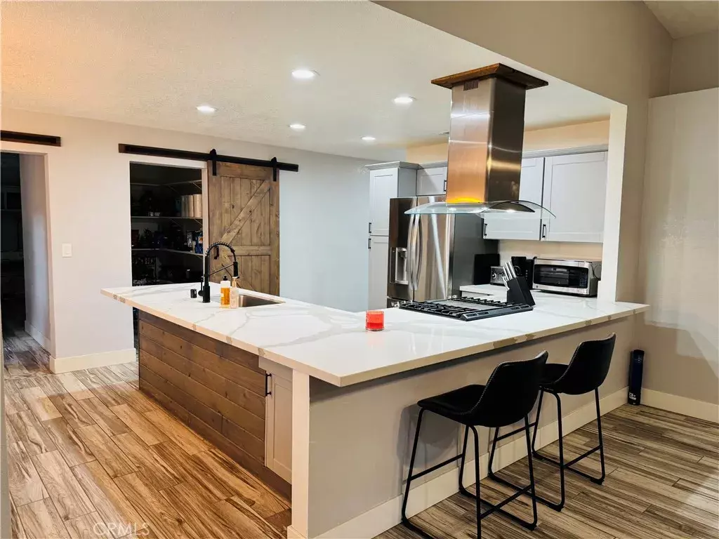 Hesperia, CA 92345,17041 Fairburn