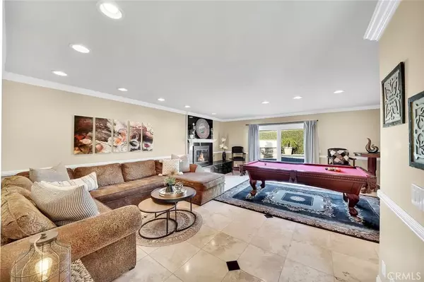Huntington Beach, CA 92646,21382 Lemontree