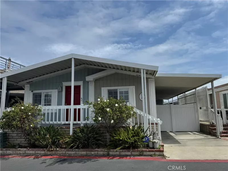 21851 Newland #58, Huntington Beach, CA 92646