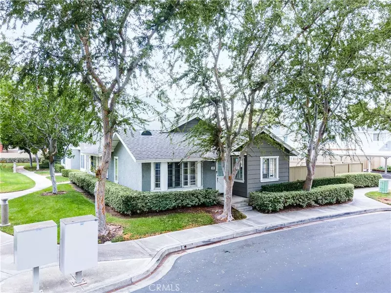 63 Thicket #43, Irvine, CA 92614