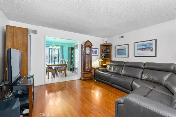 Anaheim, CA 92806,238 S Trevor