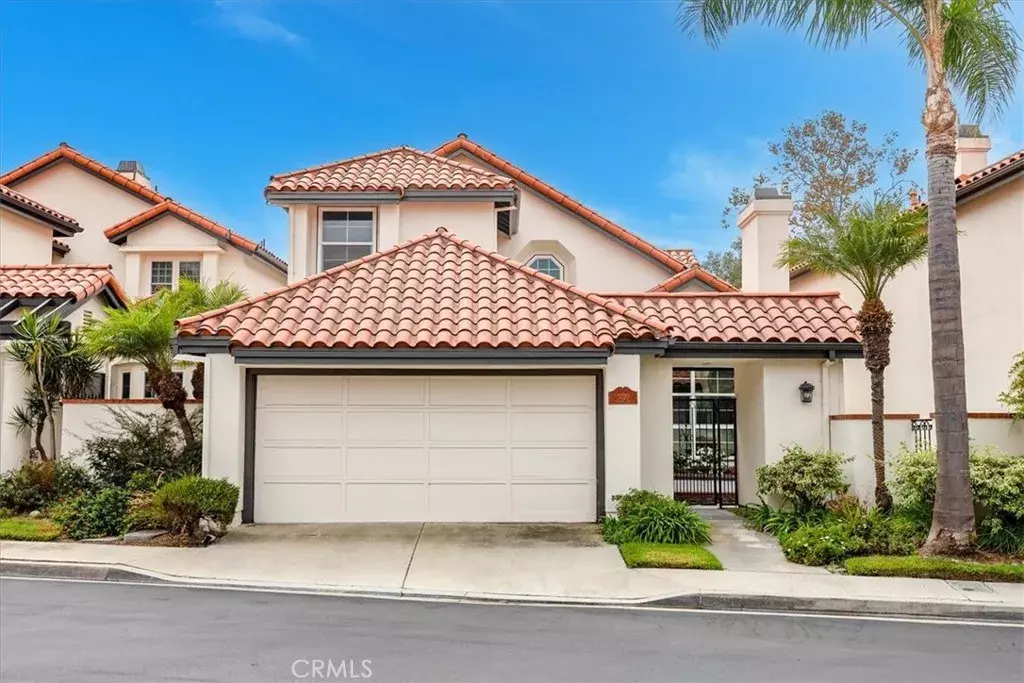 Long Beach, CA 90814,5720 Madrid Lane