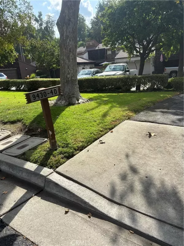 Whittier, CA 90605,9434 Friendly Woods