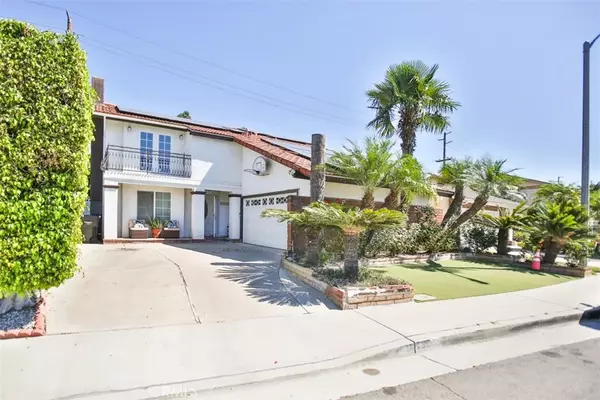 17230 San Lorenzo Circle, Fountain Valley, CA 92708