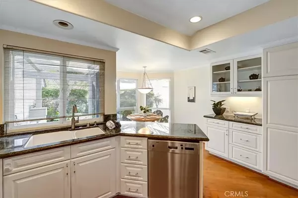 Corona Del Mar, CA 92625,16 White Water