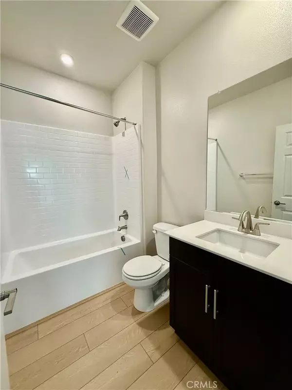 Menifee, CA 92585,26607 Platte Road