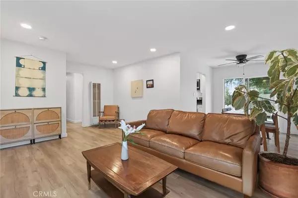 Ventura, CA 93001,5383 Floral Drive