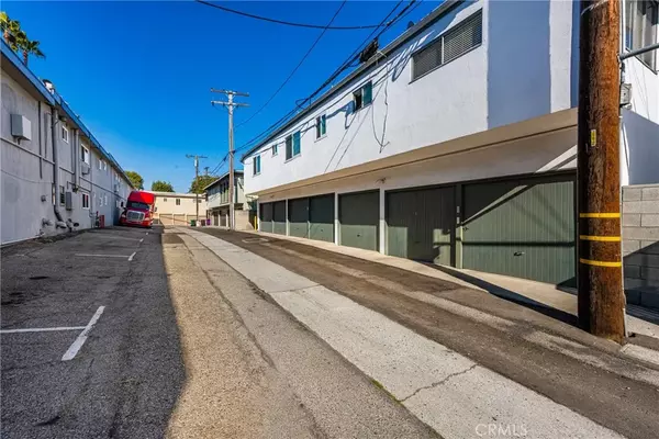 Long Beach, CA 90815,5390 E Oleta #2