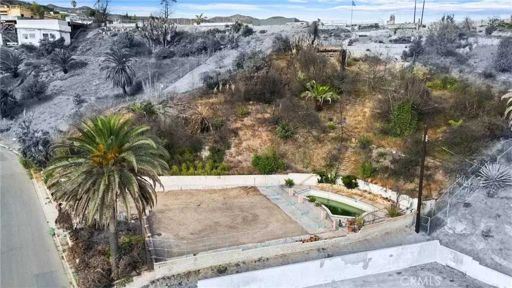 Pacific Palisades, CA 90272,860 Jacon Way