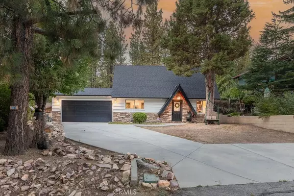 Big Bear, CA 92315,447 Catalina Road