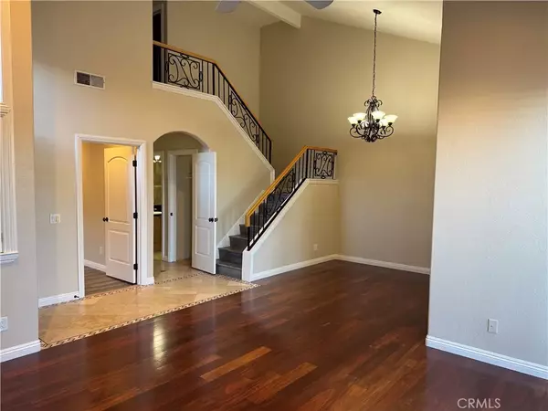 Irvine, CA 92620,16 Southampton