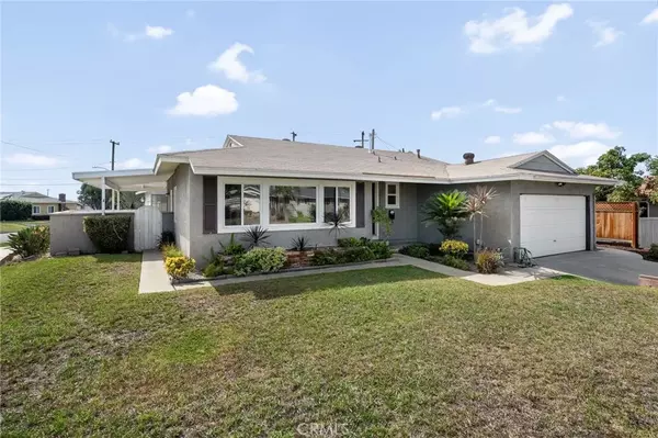 La Mirada, CA 90638,15113 La Barca Drive