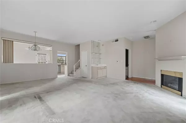 Santa Monica, CA 90404,1754 11th Street #101