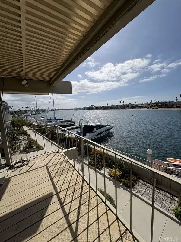 Long Beach, CA 90803,5627 E Corso Di Napoli East