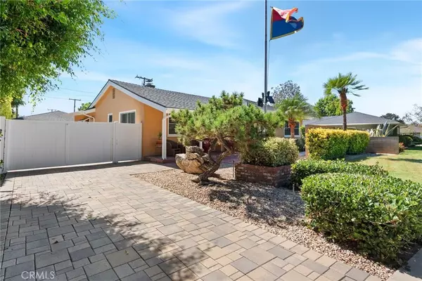 Santa Ana, CA 92706,1116 W 21st Street