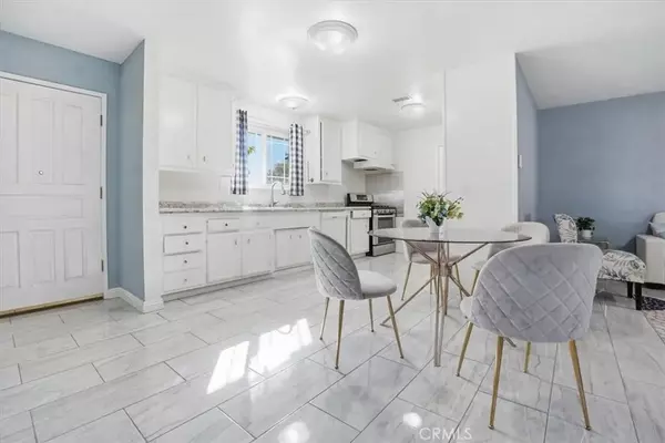 Simi Valley, CA 93065,1573 Casarin Avenue