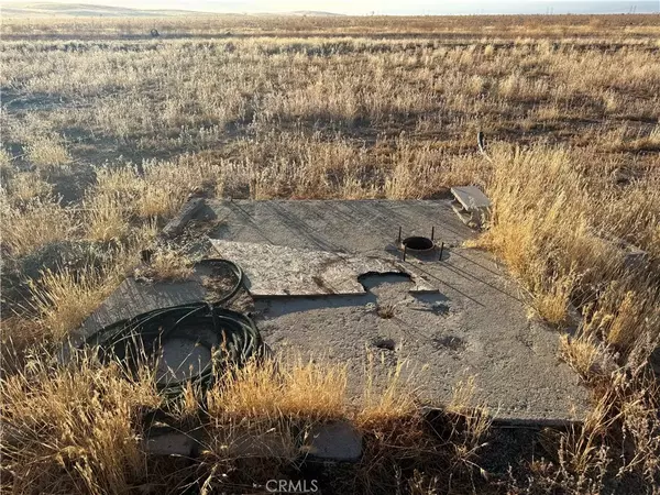 California Valley, CA 93453,7 Mile Rd