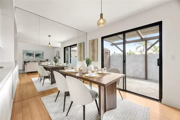 Newport Beach, CA 92660,1546 August