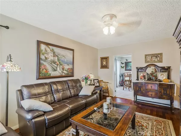 South Gate, CA 90280,5151 Wood Avenue