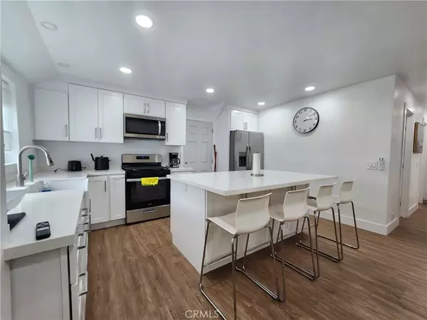 Santa Ana, CA 92703,1819 W 2nd