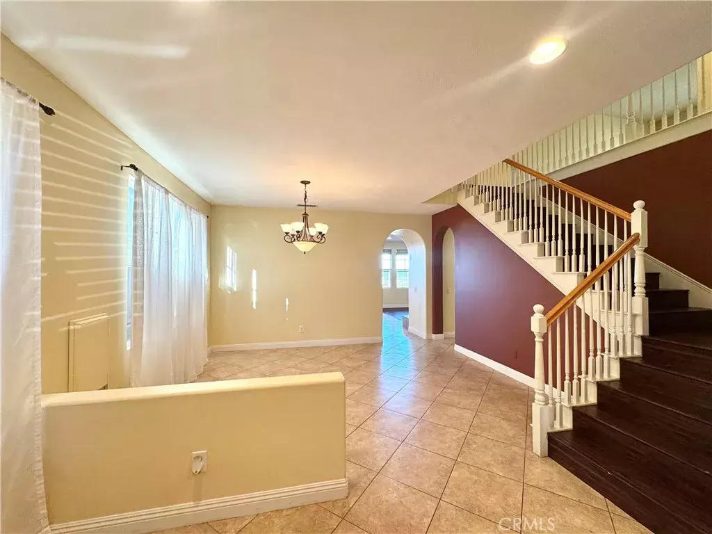 Signal Hill, CA 90755,2541 Hillcrest Street