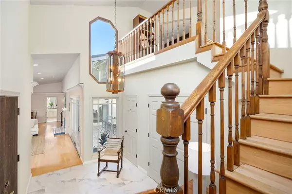 Seal Beach, CA 90740,645 Sea Breeze