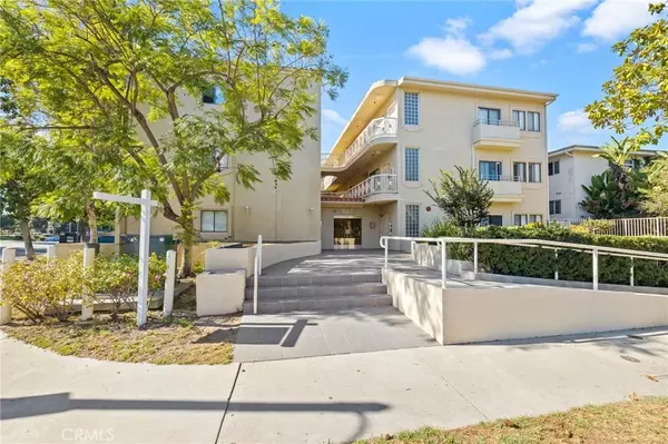 861 S Windsor Boulevard #105, Los Angeles, CA 90005