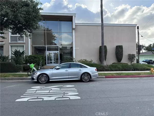 6601 Springpark #14, Los Angeles, CA 90056