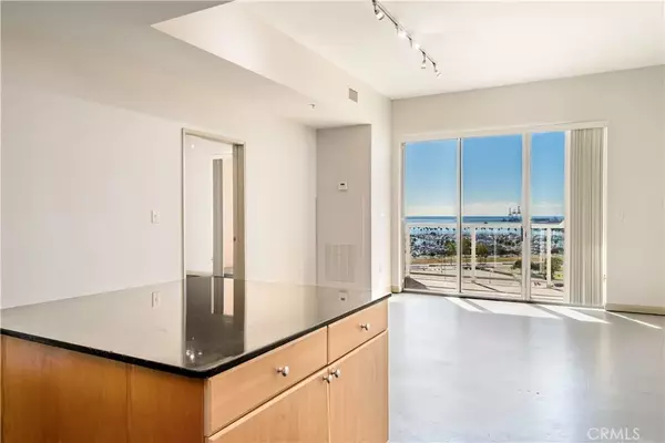 Long Beach, CA 90802,488 E Ocean Boulevard #1208