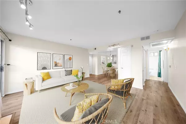 Long Beach, CA 90813,801 Pine Avenue #102 ##102