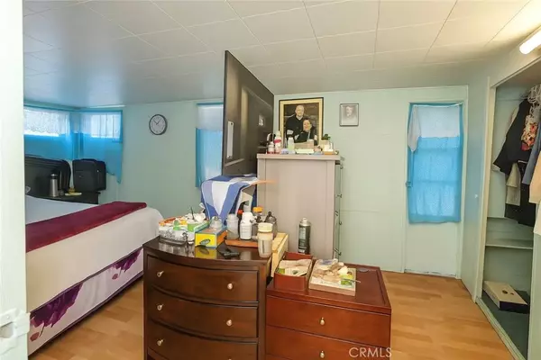 Santa Ana, CA 92704,4117 MCFADDEN AVE SPC # 106