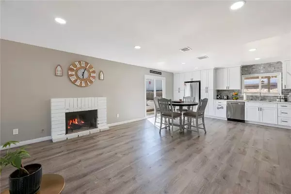 Corona, CA 92882,1764 Coplen