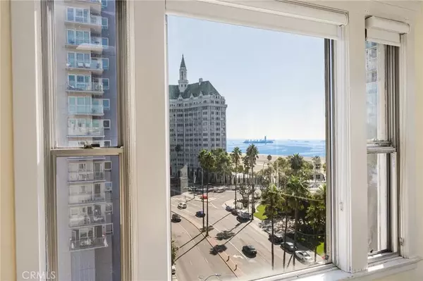 10 Atlantic, Long Beach, CA 90802