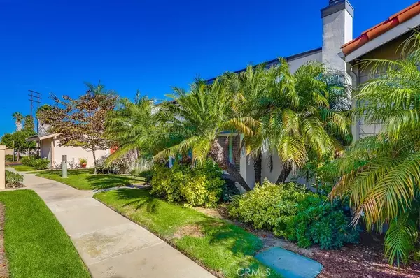 Long Beach, CA 90803,7030 Seawind Drive