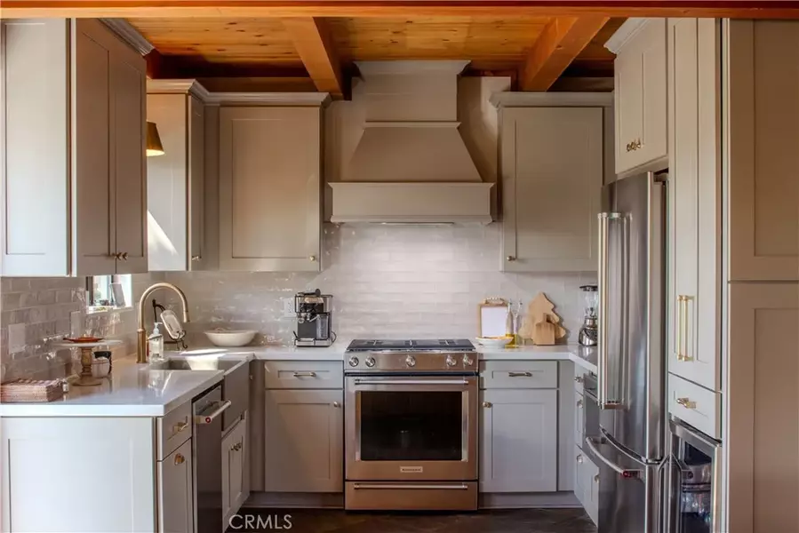 1007 White Mountain Drive, Big Bear City, CA 92314